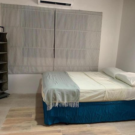 Joebi'S House Walking Distance To Rocky Cay Beach Ideal For Families Or Groups Buenavista  Extérieur photo
